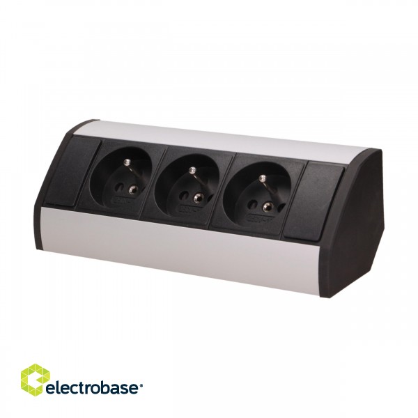 Elektromateriāli // Mēbeļu elektriskie slēdži un rozetes, USB rozetes // Gniazdo meblowe 3x2P+Z, czarno-srebrne image 2