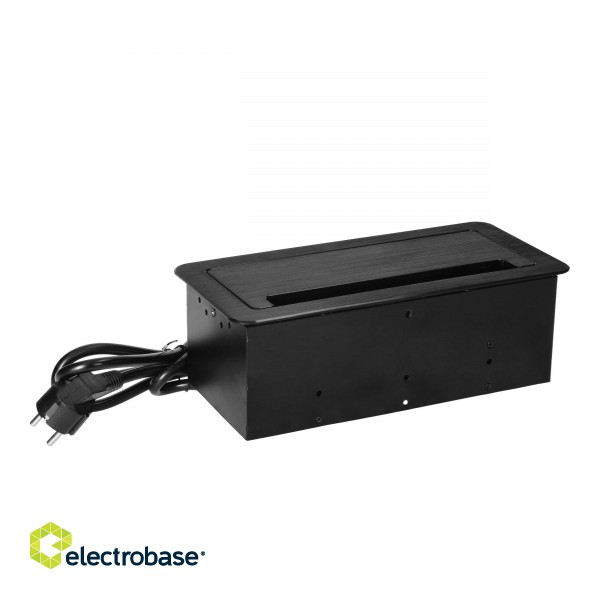 Elektromateriāli // Mēbeļu elektriskie slēdži un rozetes, USB rozetes // Gniazdo meblowe wpuszczane w blat z płaskim frezowanym rantem, szczotką przeciwkurzową, ładowarką USB i przewodem 1,5m, 2x2P+Z, 2xUSB, 2xNET, czarne image 4
