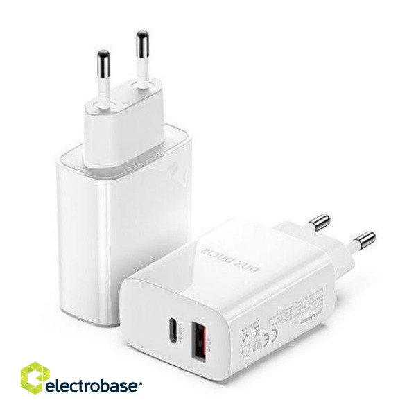 Adapter Dux Ducis Universal Travel charger C70 - USB + Type C - PD 20W QC 3.0 18W 3A White