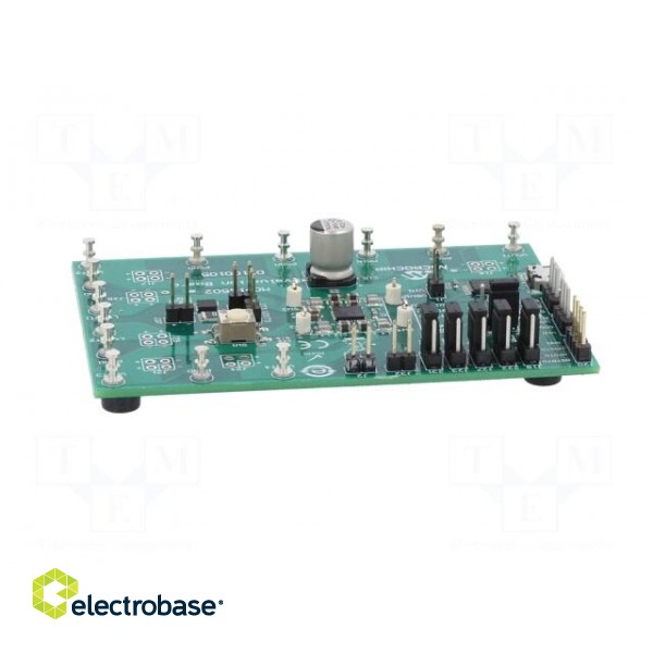 Dev.kit: Microchip | Components: MCP16502 | prototype board image 7