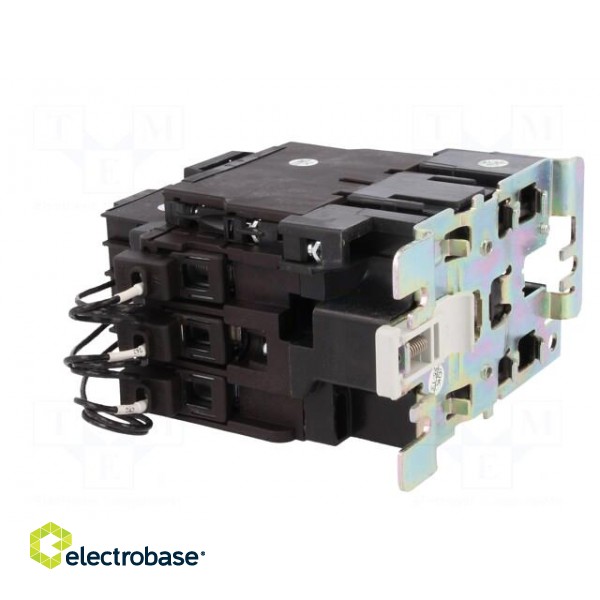 Contactor: 3-pole | Mounting: DIN | Application: for capacitors image 4