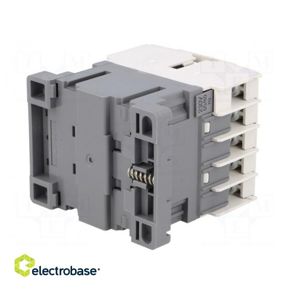Contactor: 3-pole | NO x3 | Auxiliary contacts: NC | 230VAC | 9A | DIN image 6