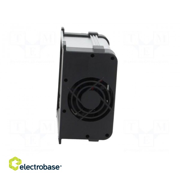 Charging regulator | 30A | -40÷50°C | Features: digital display image 6