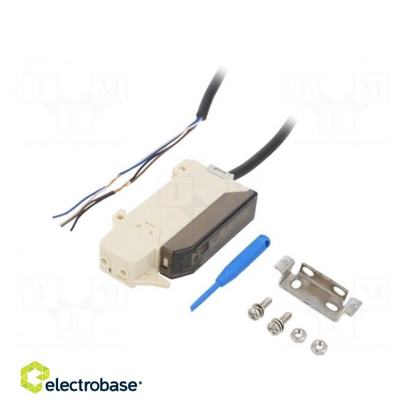 Sensor: optical fiber amplifier | PNP | Connection: lead 2m | 200mA