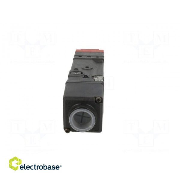 Safety switch: key operated | D4SL-N | 2NC/1NO+2NC/1NO | IP67 | 24VDC image 5