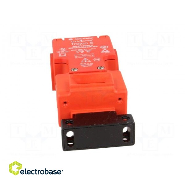 Safety switch: key operated | TROJAN5 | NC x2 | IP67 | PBT | red image 9