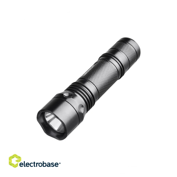 PNI Adventure FDW28 flashlight image 1