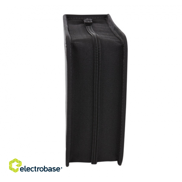 Case Logic | CD Wallet | 32 discs | Black | Nylon | Wallet holds 32 CDs or 16 with liner notes;Patented ProSleeves® provide ultra protection by keeping dirt away to prevent scratching of delicate CD surface;Durable outer material resistant image 5
