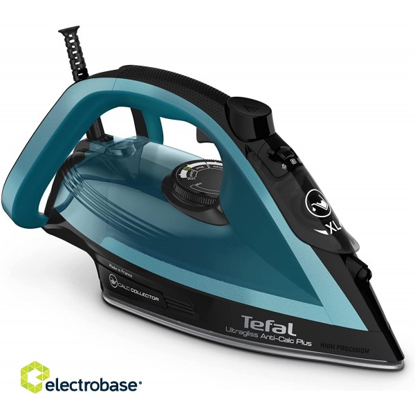 TEFAL | FV6832E0 | Steam Iron | 2800 W | Water tank capacity 270 ml | Continuous steam 50 g/min | Steam boost performance 260 g/min | Black/Blue image 1