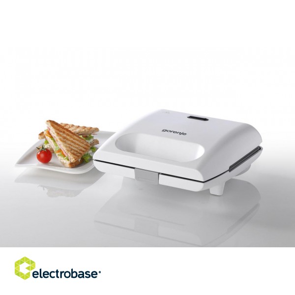 Gorenje | SM701GCW | Sandwich Maker | 700 W | Number of plates 1 | Number of pastry 1 | White image 5
