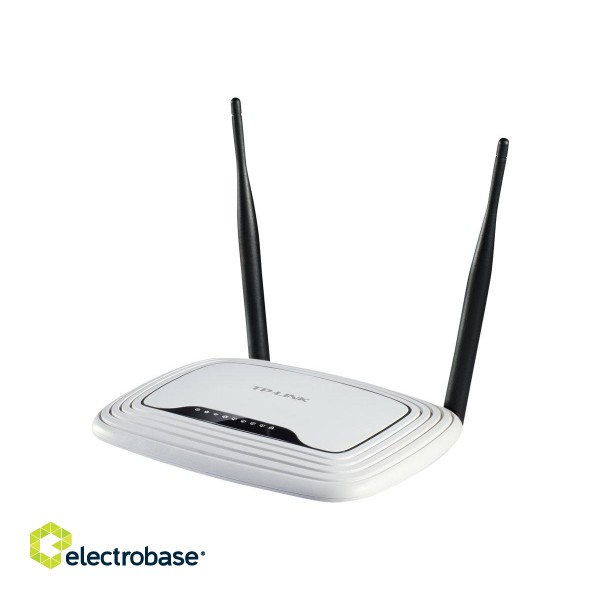 Router | TL-WR841N | 802.11n | 300 Mbit/s | 10/100 Mbit/s | Ethernet LAN (RJ-45) ports 4 | Mesh Support No | MU-MiMO No | No mobile broadband | Antenna type 2xExterna | No image 4