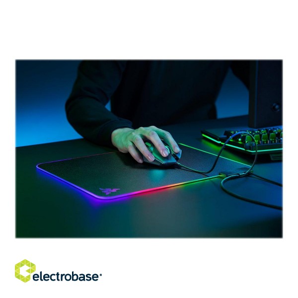 Razer | Gaming Mouse Pad | Firefly V2 | Mouse Pad | Black image 8