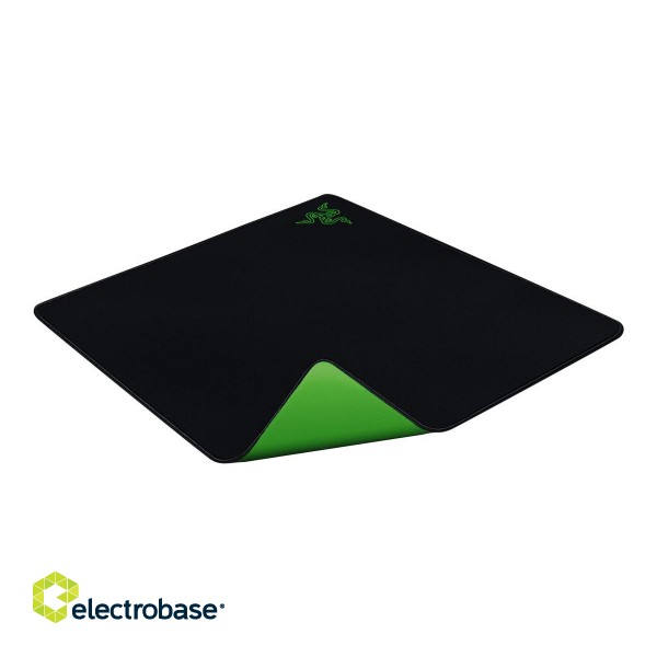Razer | Dense foam with rubberized base for optimal comfort | Gigantus Elite Soft | Gaming Mouse Pad | 455x455x5 mm | Black image 4