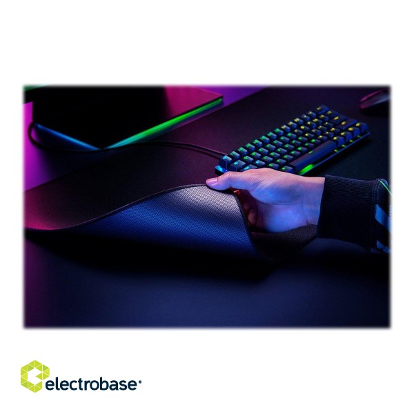 Razer | Strider Gaming Mouse Mat фото 5