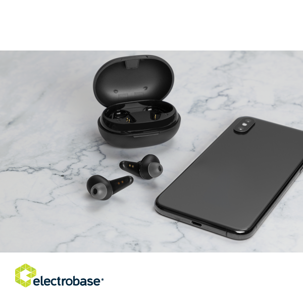 Wireless earbuds STREETZ with charging case, in-ear, TWS, BT 5, black / TWS-1113 image 2