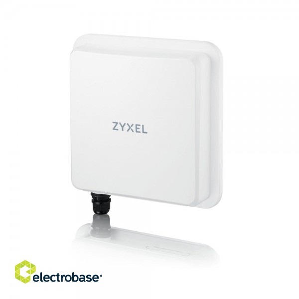 Zyxel FWA710 wireless router Multi-Gigabit Ethernet Dual-band (2.4 GHz / 5 GHz) 5G White image 1