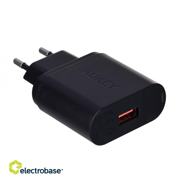 AUKEY PA-T9 mobile device charger Universal Black AC, DC, USB Fast charging Indoor image 1