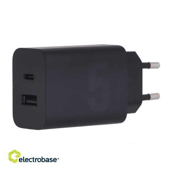 Motorola Charger TurboPower 50W Duo USB-C + USB-A  w/ USB-C cable, Black image 3