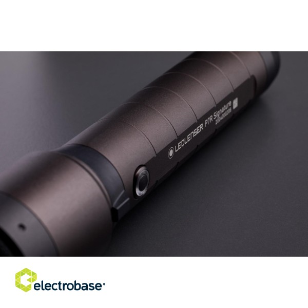Ledlenser P7R Signature Black Hand flashlight LED image 3