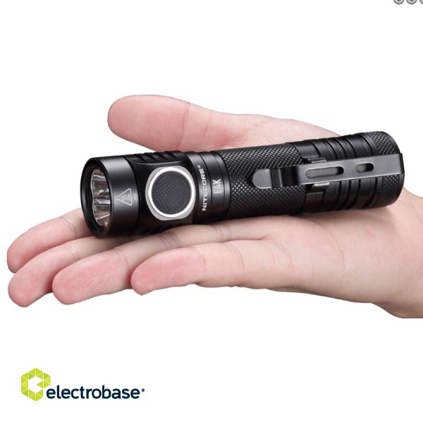 Nitecore E4K Black Hand flashlight LED paveikslėlis 5