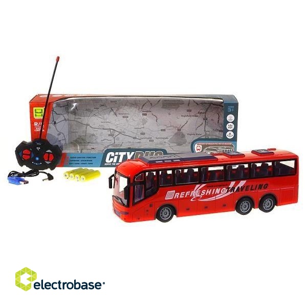 R/C bus with light