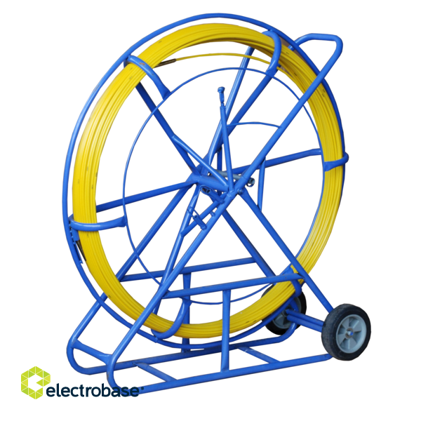 Буксир для тяги кабеля на стойке с колесами | стекловолокно диаметром 11 мм, длиной 300 м.
