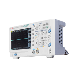 LAN-tietoverkko // Testaajat ja mittauslaitteet // Oscyloskop Uni-T UPO2102CS z wyświetlaczem wykonanym w technologii Ultra PHOSPHOR