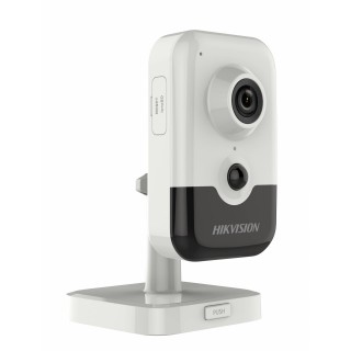HikVision 2MP kompaktā IP-kamera ar stiprinājumu DS-2CD2421G0-I F2.8 DS-2CD2421G0-I-F2.8