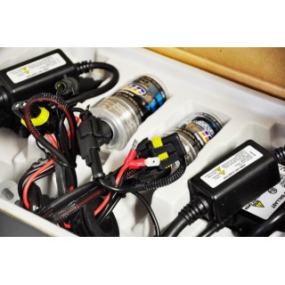 LED Lighting // Light bulbs for CARS // Zestaw hid slim d2r 8000k amio-01925