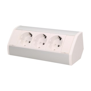 Elektromateriāli // Mēbeļu elektriskie slēdži un rozetes, USB rozetes // Gniazdo meblowe 3x2P+Z, schuko, biało-srebrne