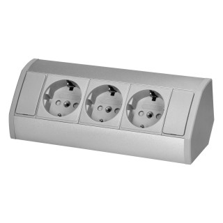 Elektromateriāli // Mēbeļu elektriskie slēdži un rozetes, USB rozetes // Gniazdo meblowe 3x2P+Z (Schuko), szaro-srebrne