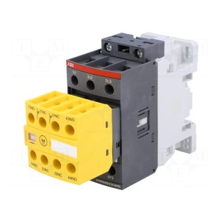 Contactor: 3-pole | NO x3 | Auxiliary contacts: NC x2,NO x2 | 38A