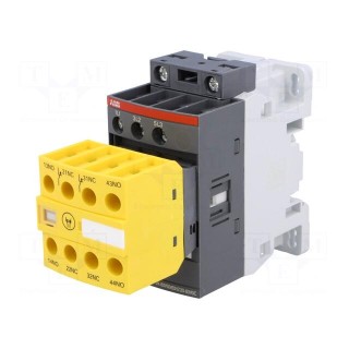 Contactor: 3-pole | NO x3 | Auxiliary contacts: NC x2,NO x2 | 9A