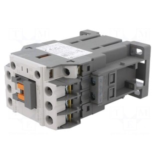 Contactor: 3-pole | NO x3 | Auxiliary contacts: NO + NC | 12VDC | 9A
