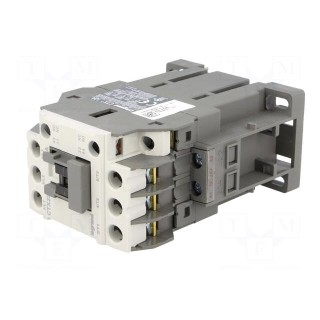 Contactor: 3-pole | NO x3 | Auxiliary contacts: NO + NC | 24VDC | 12A