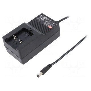 Power supply: switched-mode | mains,plug | 18VDC | 2.2A | 39.6W | 88%