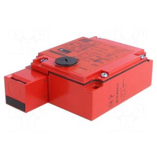 Safety switch: bolting | Series: PREVENTA | Contacts: NC + NO | IP67