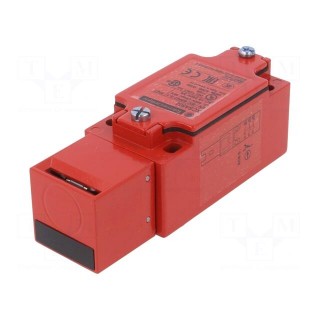 Safety switch: key operated | Series: XCSA | Contacts: NC + NO x2