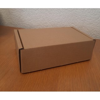 Картонная коробка, 215 х 130 х 70 мм, коричневая
