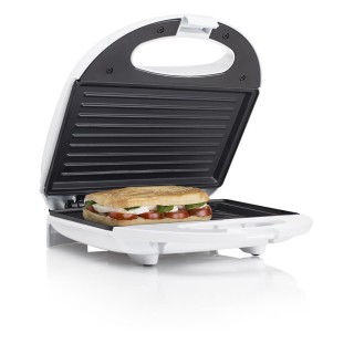 Tristar | Sandwich maker | SA-3050 | 750 W | Number of plates 1 | Number of pastry 2 | White