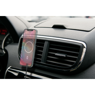 Qi wireless car charge DELTACO  with magnetic snap function, suited for Apple iPhone 12/13, black / QI-1035