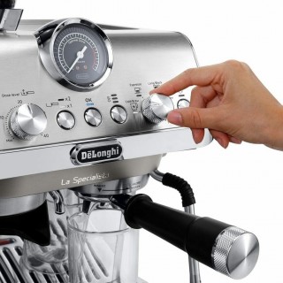 De’Longhi La Specialista Arte Compact Manual Bean to Cup coffee machine with Cold Brew