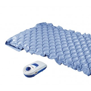 Anti-decubitus mattress with a very quiet pump