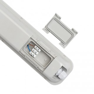Светодиодный светильник 50Вт 130лм/Вт 4000К IP65 1550х130х95мм. Прозрачная крышка.