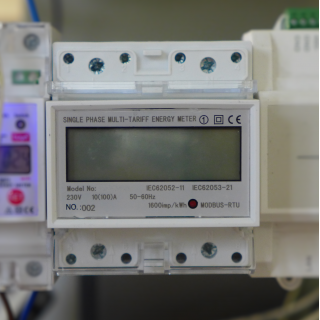 Multi tariff | Two-way | Single-phase electricity meter with MODBUS | 100A | 4 DIN