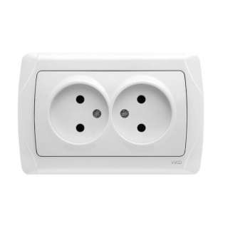 Carmen double electrical outlet