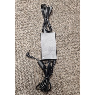 Блок питания 50Вт 12В 4,16А 5,5/2,1-2,5 мм IP20 Комплект пластиковых настольных кабелей черный